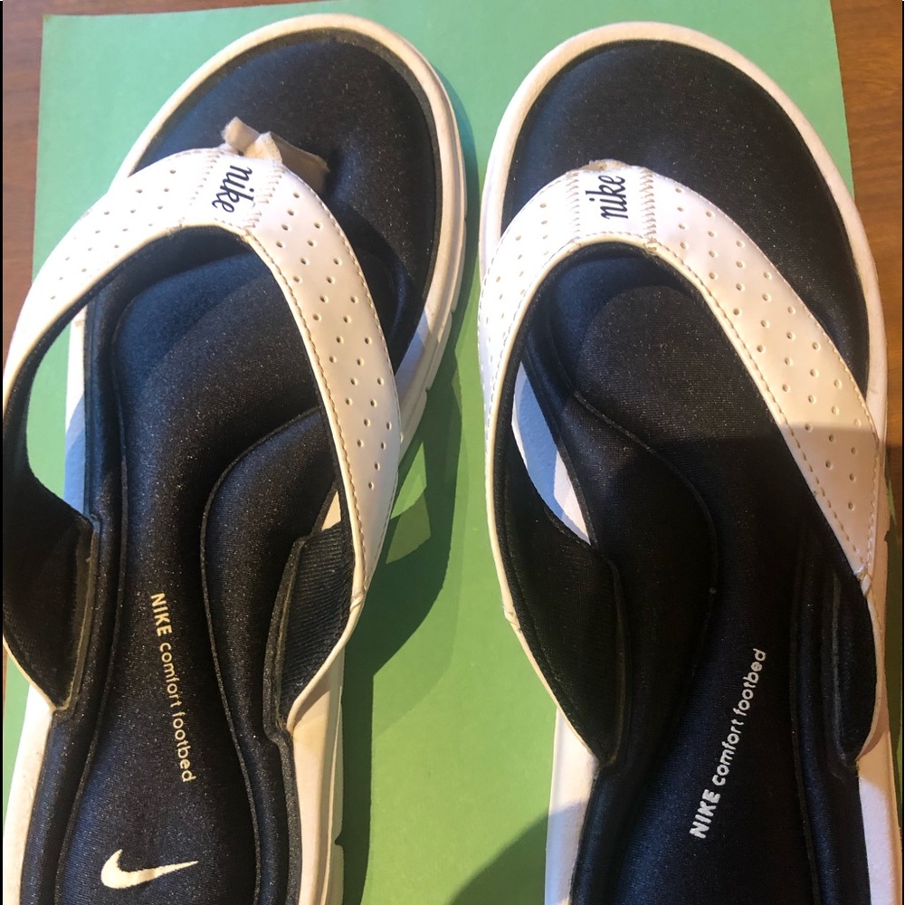 Nike Flip Flops